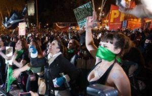 Feministas en Rosario, Argentina.